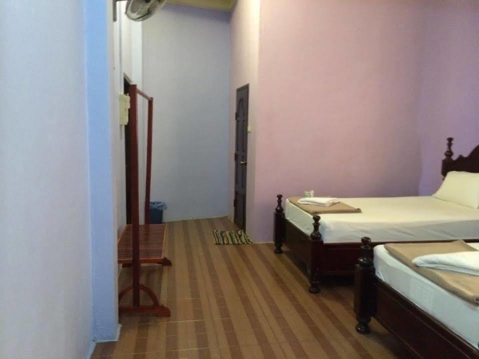 Soutjai Guesthouse & Restaurant فان فيان المظهر الخارجي الصورة